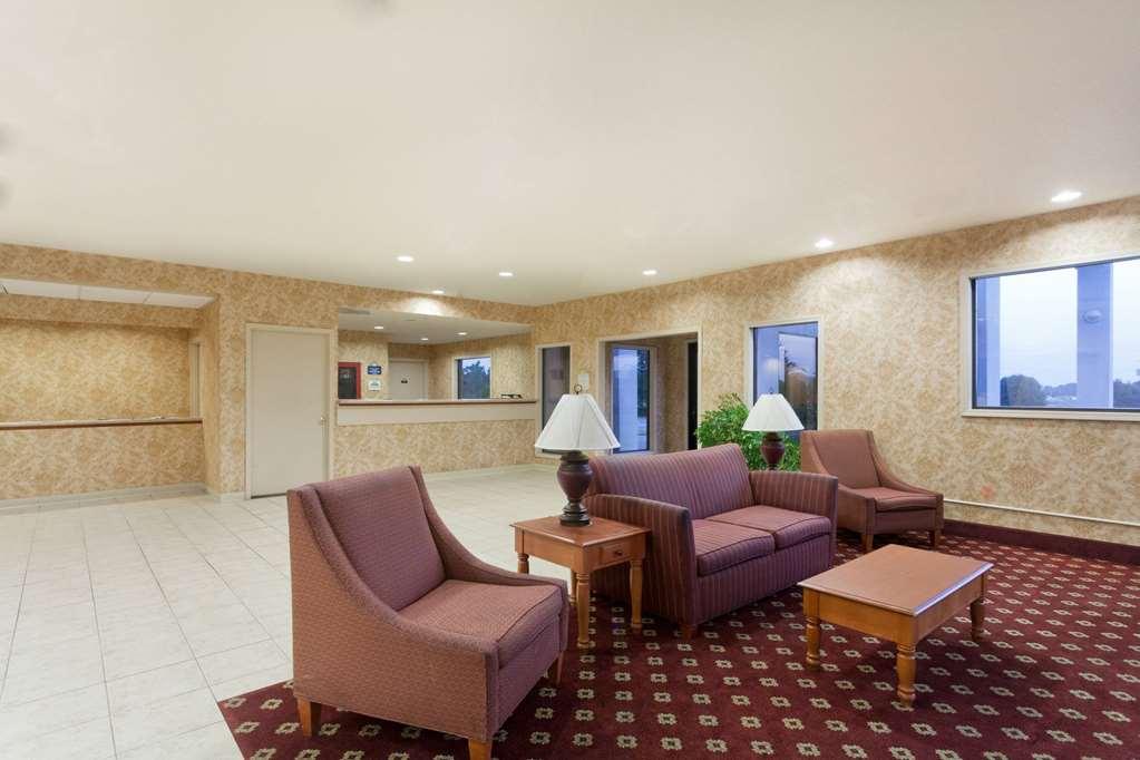 Days Inn & Suites By Wyndham Wynne Εσωτερικό φωτογραφία